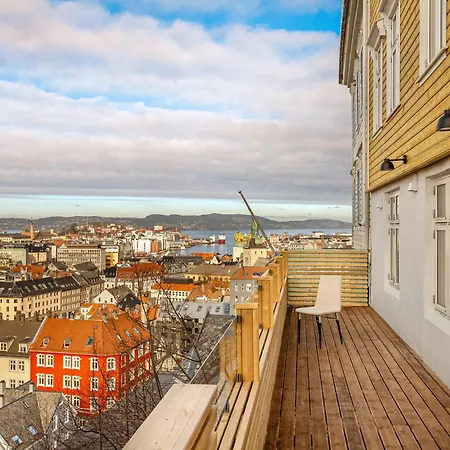 Panorama - View In L 2br & Terrace Bergen